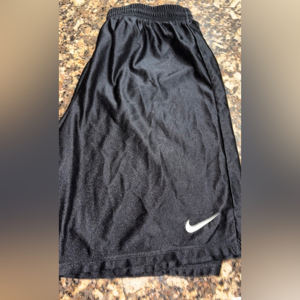 Nike Black Athletic Shorts men’s XL